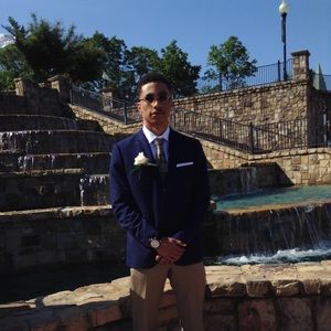 Meet your Posher, Justin